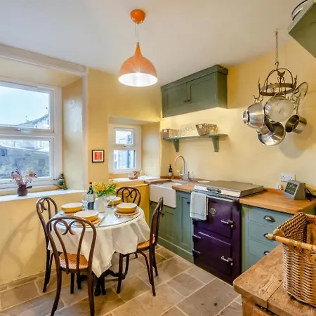 2 Bed In Oc-m30674 Dom wakacyjny