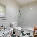 2 Bed In Oc-m30674 Holiday home