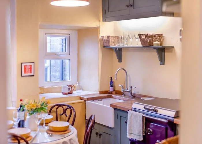 2 Bed In Oc-m30674 Hebden