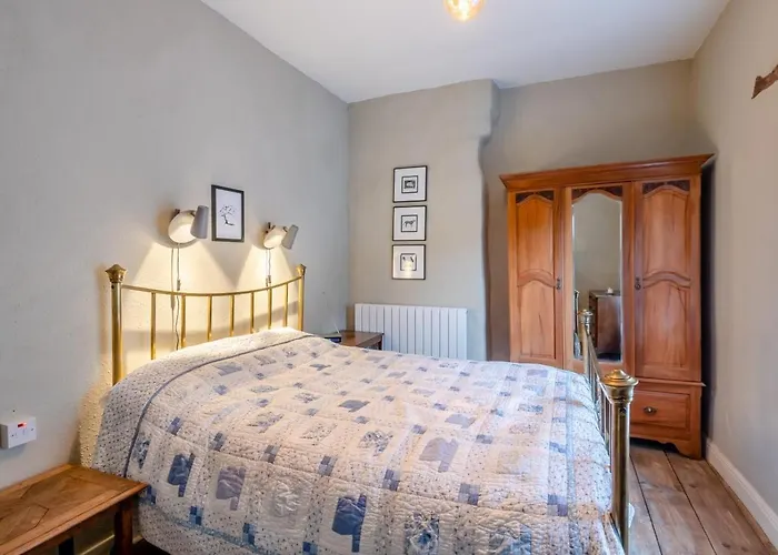 2 Bed In Oc-m30674 * Hebden